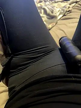 Ana-05 online show from October 1, 2025, 5:52 pm