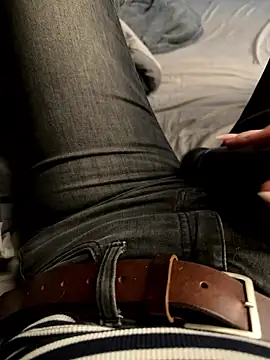 Ana-05 online show from January 11, 2026, 8:36 pm