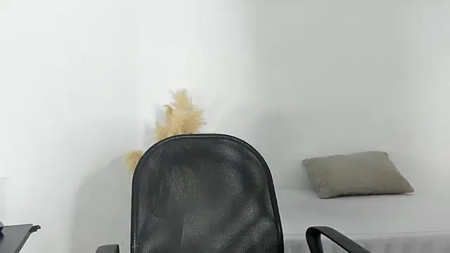 carolayrosse online show from January 23, 2025, 2:55 am