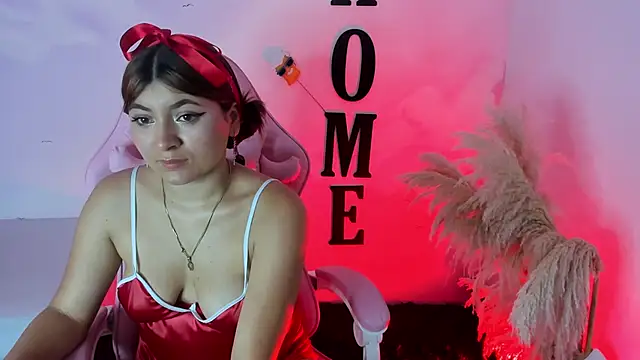 carolayrosse online show from February 12, 2025, 3:07 am