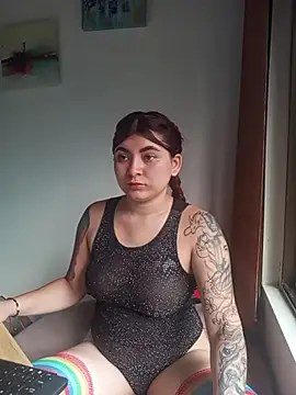 carolayrosse online show from November 13, 2025, 7:57 pm