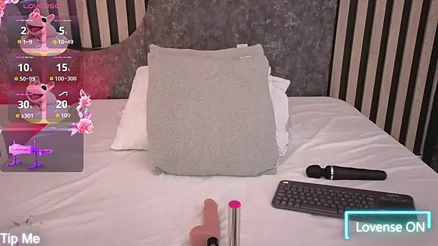 miss10 antonella online show from November 26, 2025, 12:06 pm