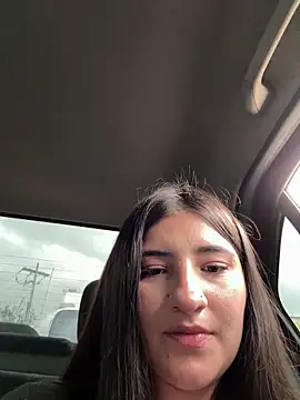 Snapshot of AhriCutte chatting on February 17, 2025, 8:58 pm AhriCutte online show from February 17, 2025, 8:58 pm