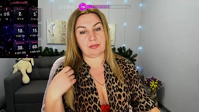 Lili Crossi online show from December 17, 2024, 6:45 am