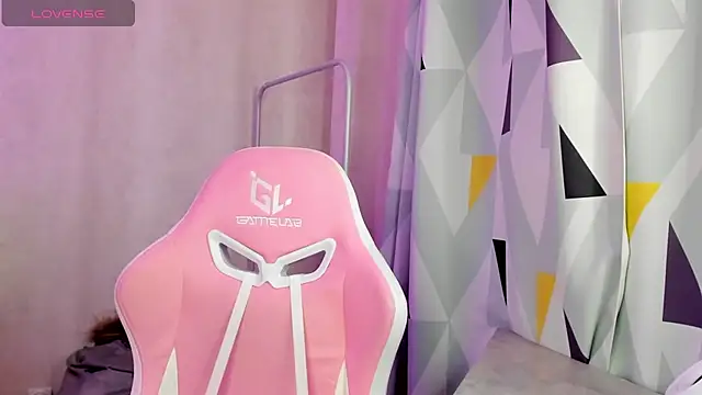 Snapshot of Tonya_Gray chatting on January 6, 2025, 1:53 am Tonya Gray online show from January 6, 2025, 1:53 am