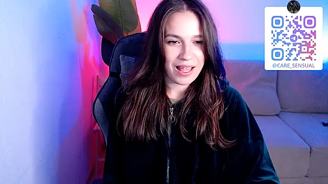 M Sensual online show from October 3, 2025, 5:21 pm