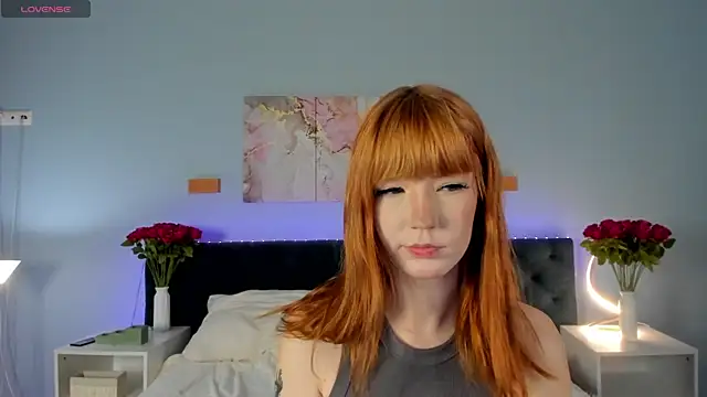 Linablueeyed online show from September 28, 2025, 8:20 am