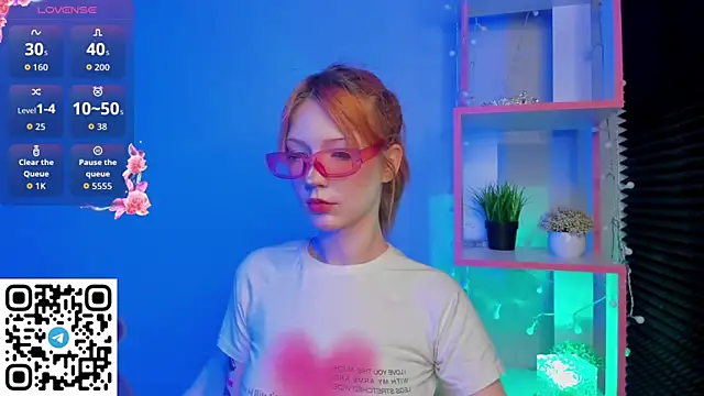 Linablueeyed online show from April 11, 2026, 9:13 am