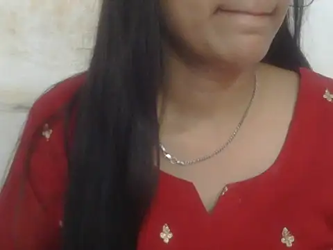 DOLL CUTY online show from June 16, 2026, 5:04 pm