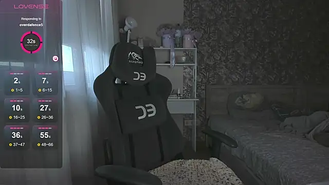 kate8ketee8 online show from October 28, 2025, 12:09 pm