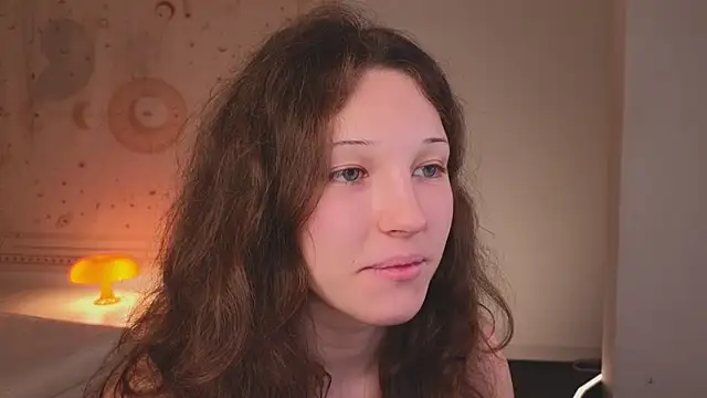 cherry lea online show from November 9, 2025, 4:16 pm