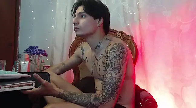 Apolo Hidalgo01 online show from January 16, 2025, 3:35 pm