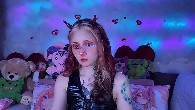  Devill Baby online show from April 15, 2026, 7:58 pm