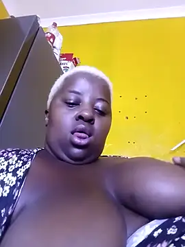 Snapshot of HotBootyBabe90 chatting on February 24, 2025, 1:21 pm HotBootyBabe90 online show from February 24, 2025, 1:21 pm