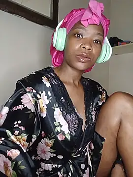 NunuBerry16 online show from July 16, 2026, 10:38 pm