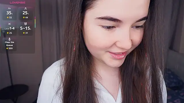 Snapshot of CathrynDail chatting on November 4, 2025, 6:12 am CathrynDail online show from November 4, 2025, 6:12 am