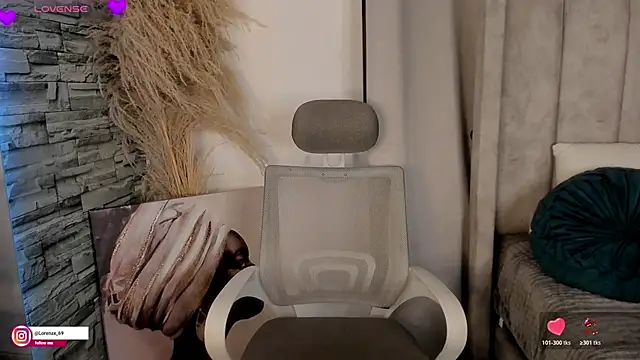 AmberGray  online show from March 19, 2026, 1:31 am