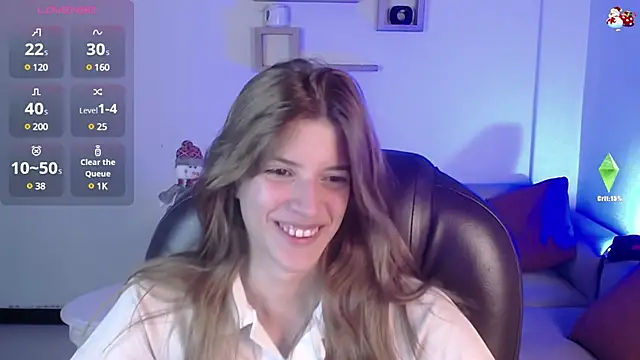 Nora Vennucci online show from December 20, 2024, 7:28 pm