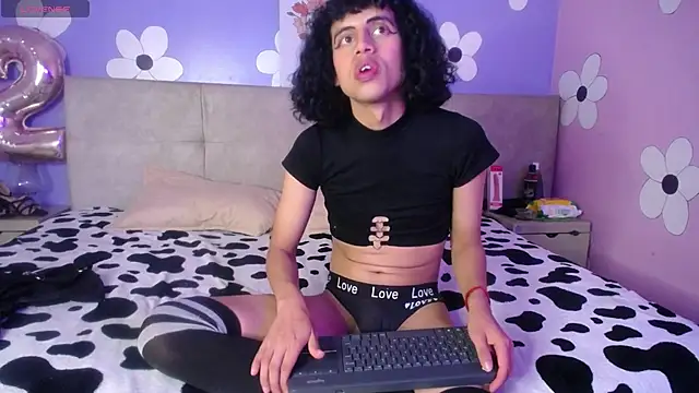 Eimyflorian online show from January 31, 2025, 5:53 pm