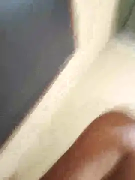 Snapshot of diablonegro69 chatting on December 5, 2024, 8:00 am diablonegro69 online show from December 5, 2024, 8:00 am