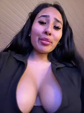 Anily Lovely online show from March 20, 2025, 3:45 am