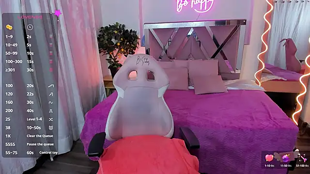 Daphnne tay online show from March 3, 2025, 3:19 am