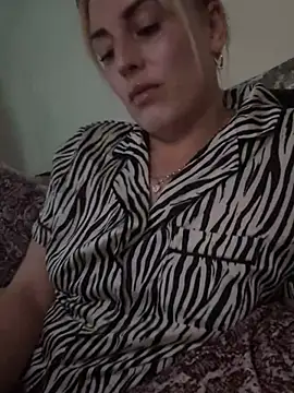 Barbie 26 online show from March 11, 2025, 8:42 pm