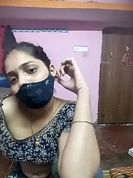 Cute-Simmi online show from December 23, 2024, 9:49 am