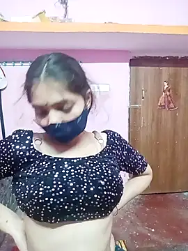 Cute-Simmi online show from January 1, 2025, 9:39 am