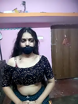 Cute-Simmi online show from January 1, 2025, 3:46 pm