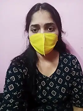 Cute-Simmi online show from December 18, 2025, 6:19 am