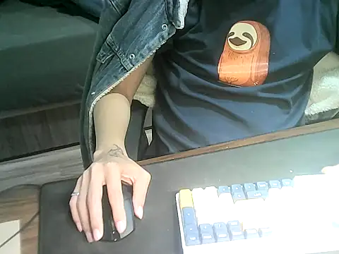 Snapshot of Ryan67533 chatting on November 4, 2025, 12:04 pm Ryan67533 online show from November 4, 2025, 12:04 pm