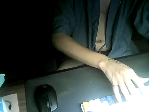 Snapshot of Ryan67533 chatting on November 11, 2025, 12:10 am Ryan67533 online show from November 11, 2025, 12:10 am