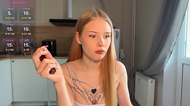 lisa barbie online show from March 18, 2026, 9:23 am