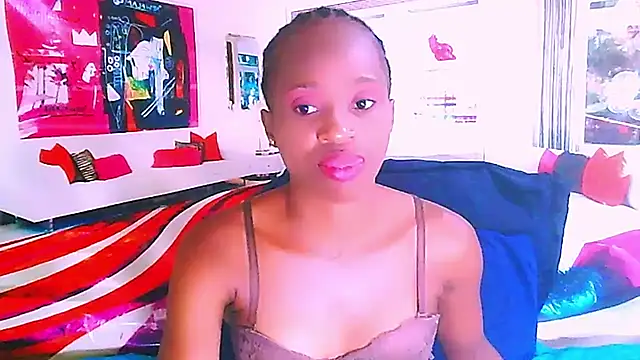 Snapshot of EbonyCreamy69 chatting on January 10, 2025, 12:36 pm EbonyCreamy69 online show from January 10, 2025, 12:36 pm