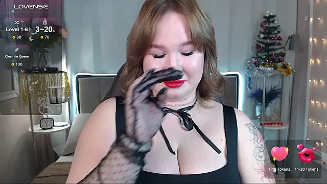 Snapshot of Emmy_Greis chatting on December 4, 2024, 2:26 pm Emmy Greis online show from December 4, 2024, 2:26 pm