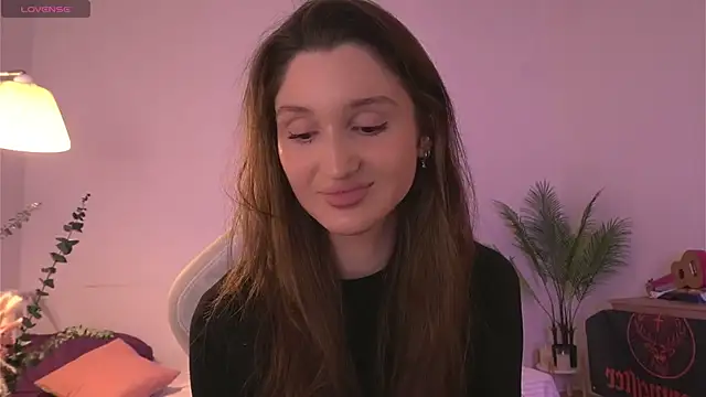 tender babyy online show from December 14, 2025, 10:42 am