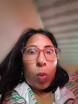 Snapshot of MirandaSingle chatting on June 29, 2026, 5:02 pm MirandaSingle online show from June 29, 2026, 5:02 pm