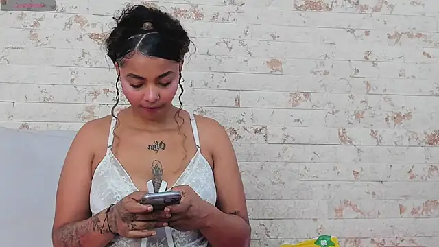 pamela west online show from January 15, 2025, 6:40 pm