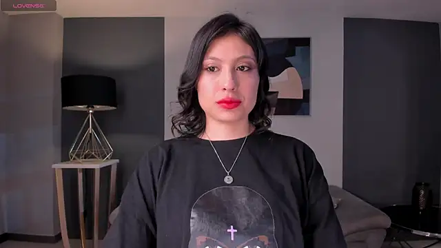 Snapshot of IrinaPortman chatting on March 2, 2025, 11:42 pm IrinaPortman online show from March 2, 2025, 11:42 pm