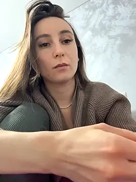 Snapshot of viviandaimond1 chatting on November 15, 2025, 3:30 pm viviandaimond1 online show from November 15, 2025, 3:30 pm