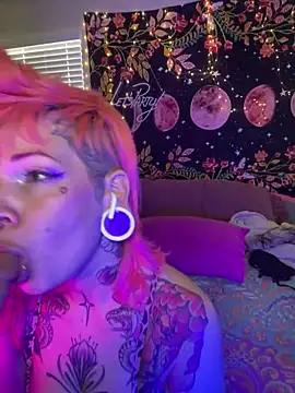 GoldieBakeman online show from January 28, 2025, 8:26 pm