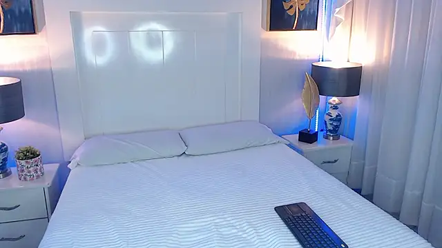 Snapshot of Ivyy_Crystal chatting on February 26, 2026, 1:10 pm Ivyy Crystal online show from February 26, 2026, 1:10 pm