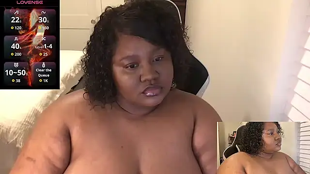 explosivekitty69 online show from September 10, 2025, 4:01 am