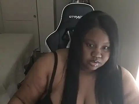 explosivekitty69 online show from October 9, 2025, 10:30 pm