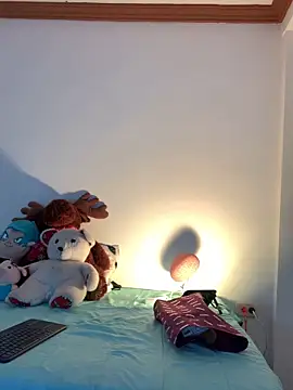 Snapshot of GabyButtler1 chatting on October 11, 2025, 7:01 pm GabyButtler1 online show from October 11, 2025, 7:01 pm