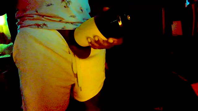 Snapshot of Pressure69mee chatting on March 9, 2025, 9:46 am Pressure69mee online show from March 9, 2025, 9:46 am