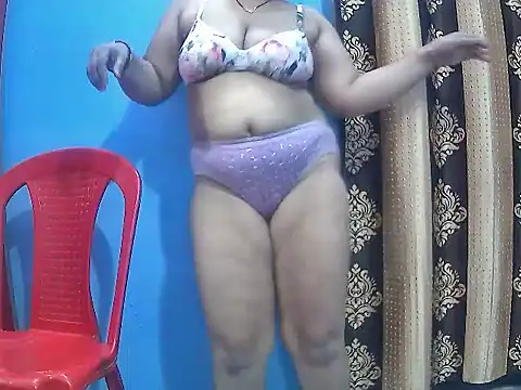 Snapshot of naina-80 chatting on November 3, 2025, 6:25 am naina-80 online show from November 3, 2025, 6:25 am