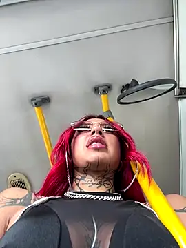 Snapshot of Kuromi_LS chatting on October 1, 2025, 7:09 pm Kuromi LS online show from October 1, 2025, 7:09 pm