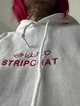 Snapshot of Kuromi_LS chatting on October 26, 2025, 5:08 pm Kuromi LS online show from October 26, 2025, 5:08 pm